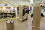 Торговое оборудование для магазина детской одежды